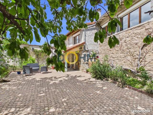 Maison 4 pièces 139 m²