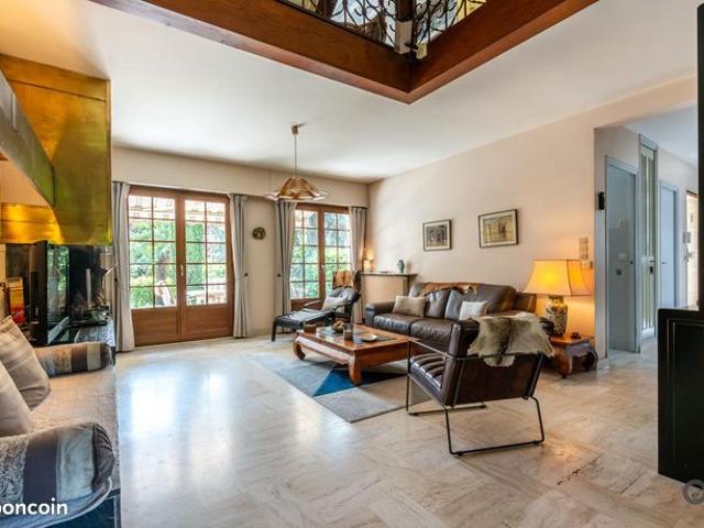 Maison 4 pièces 130 m²