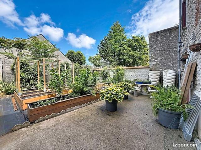 Maison 4 pièces 130 m²