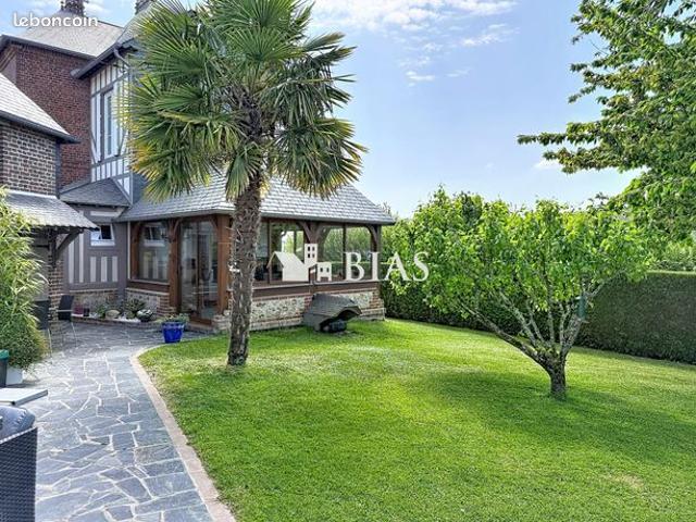 Maison 4 pièces 130 m²