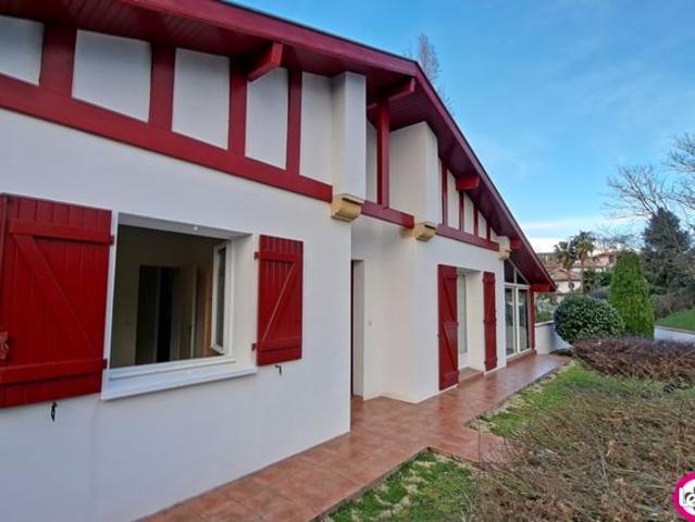 Maison 4 pièces 130 m²