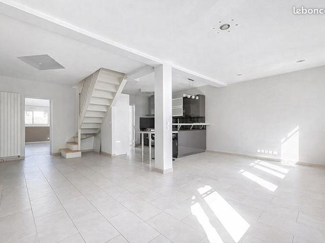 Maison 4 pièces 130 m²