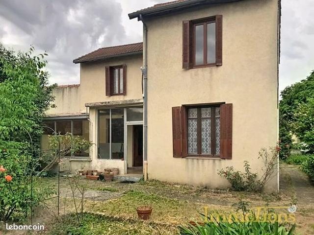 Maison 4 pièces 130 m²