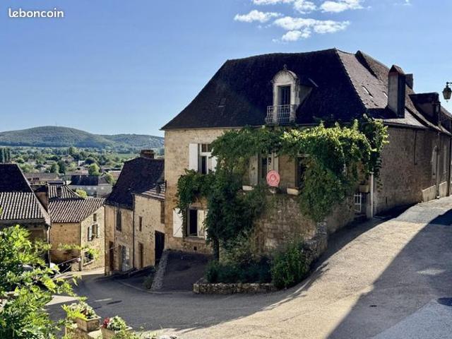 Maison 4 pièces 130 m²
