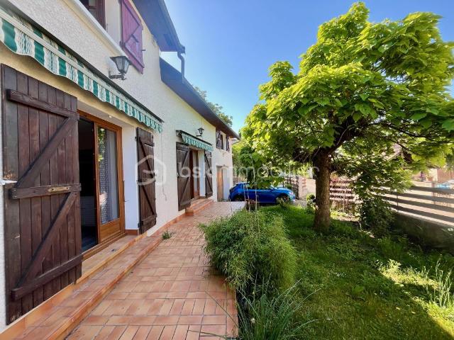 Maison 4 pièces 130 m²