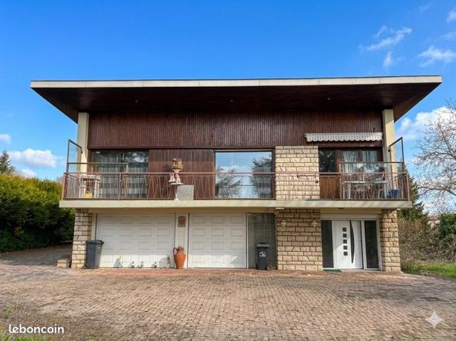 Maison 4 pièces 130 m²