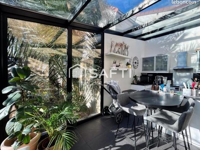 Maison 4 pièces 130 m²