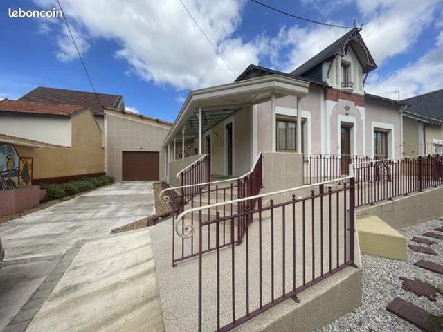 Maison 4 pièces 130 m²
