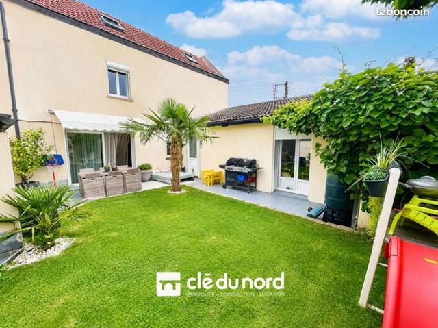 Maison 4 pièces 130 m²
