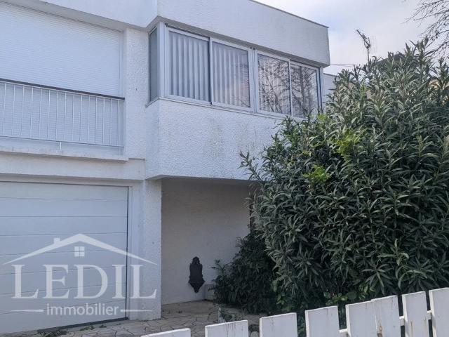 Maison 4 pièces 130 m²