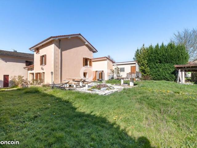 Maison 4 pièces 130 m²