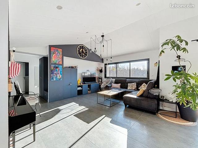 Maison 4 pièces 130 m²