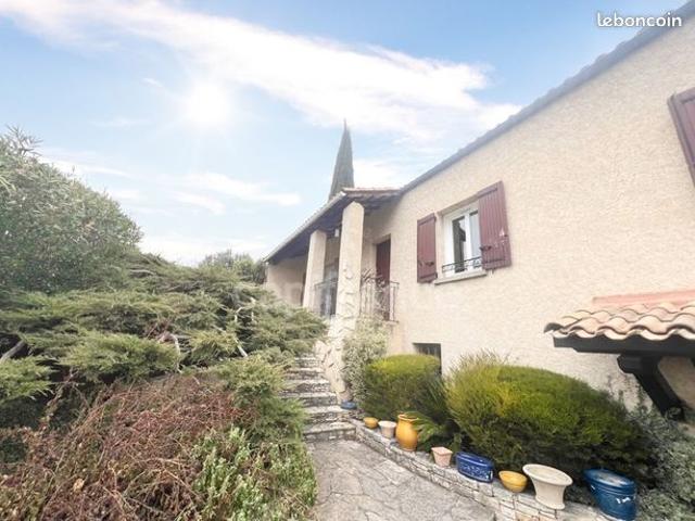 Maison 4 pièces 130 m²