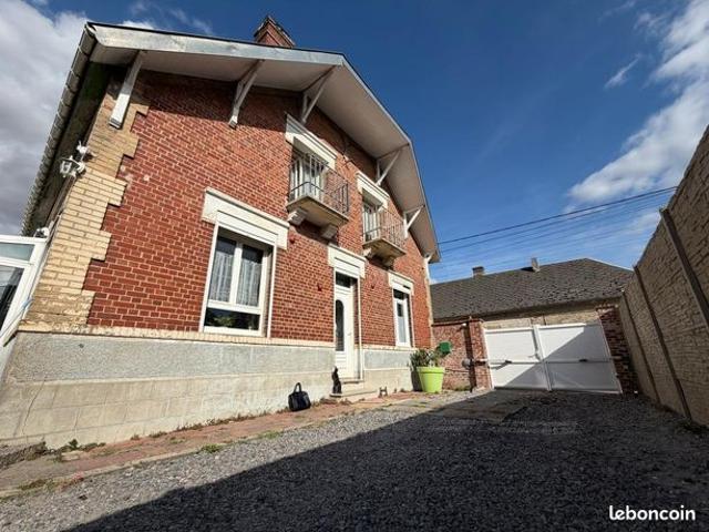 Maison 4 pièces 130 m²