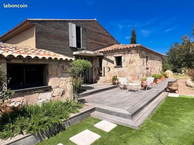 Maison 4 pièces 130 m²