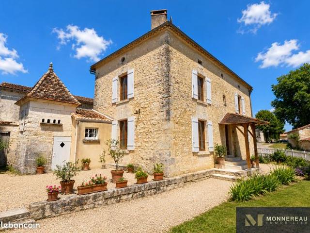 Maison 4 pièces 131 m²