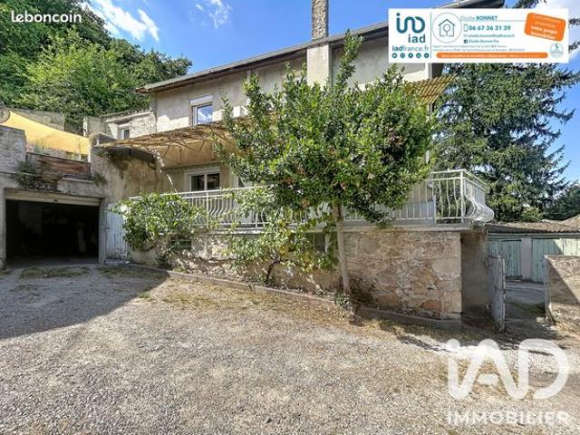 Maison 4 pièces 131 m²
