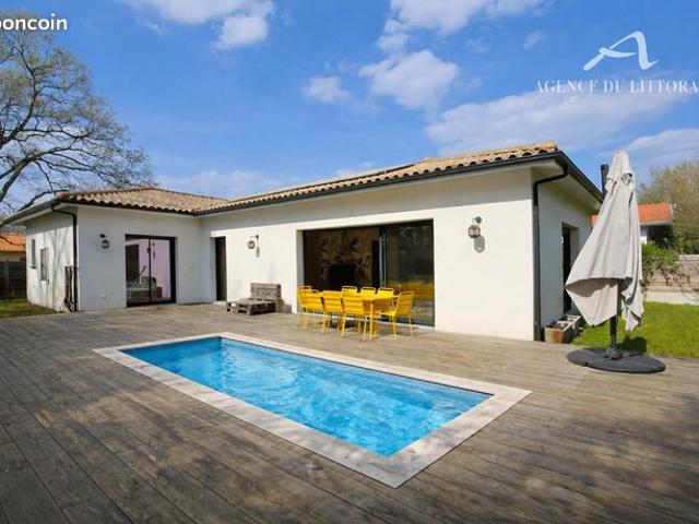 Maison 4 pièces 131 m²