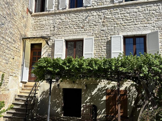 Maison 4 pièces 131 m²