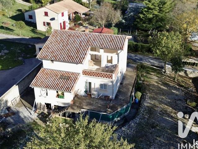 Maison 4 pièces 131 m²