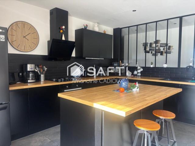 Maison 4 pièces 131 m²