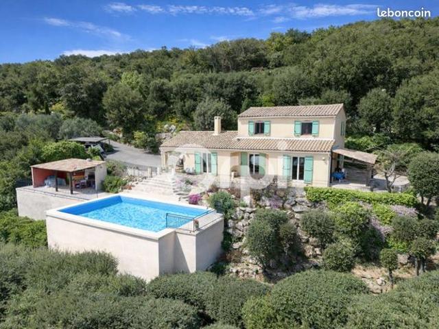 Maison 4 pièces 131 m²