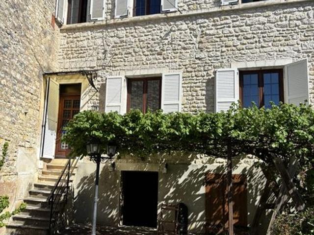 Maison 4 pièces 131 m²