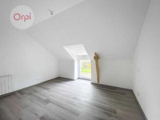 Maison 4 pièces, 131 m² à louer à Rieux 56350