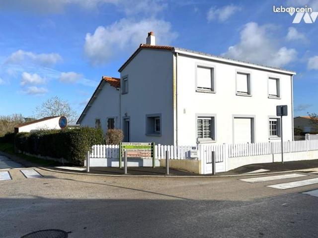 Maison 4 pièces 132 m²