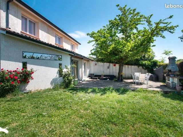 Maison 4 pièces 132 m²