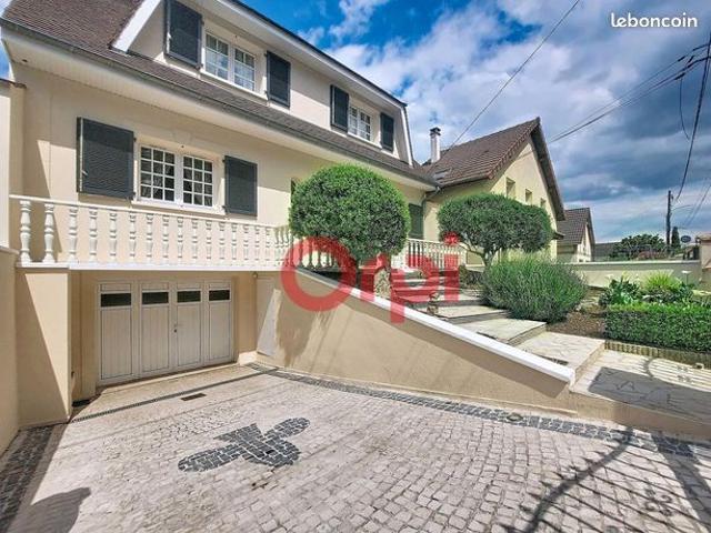 Maison 4 pièces 132 m²