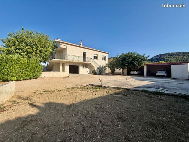 Maison 4 pièces 133 m²