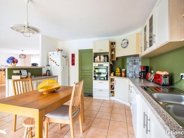 Maison 4 pièces 133 m²