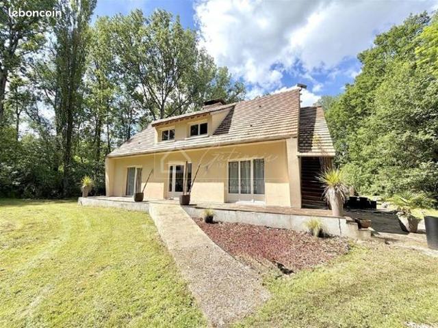Maison 4 pièces 133 m²