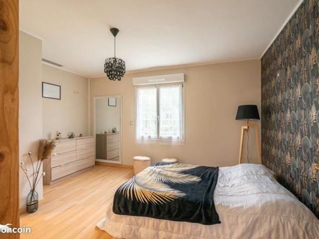 Maison 4 pièces 133 m²