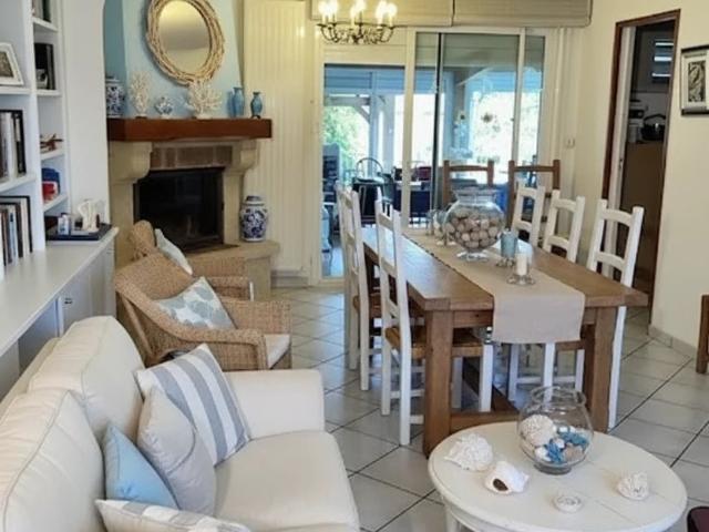 Maison 4 pièces 133 m²