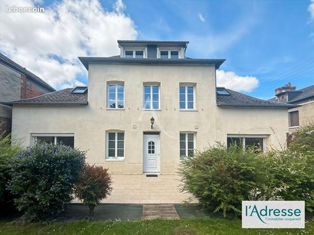 Maison 4 pièces 133 m²