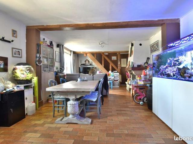 Maison 4 pièces 133 m²