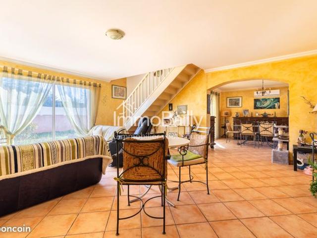 Maison 4 pièces 133 m²
