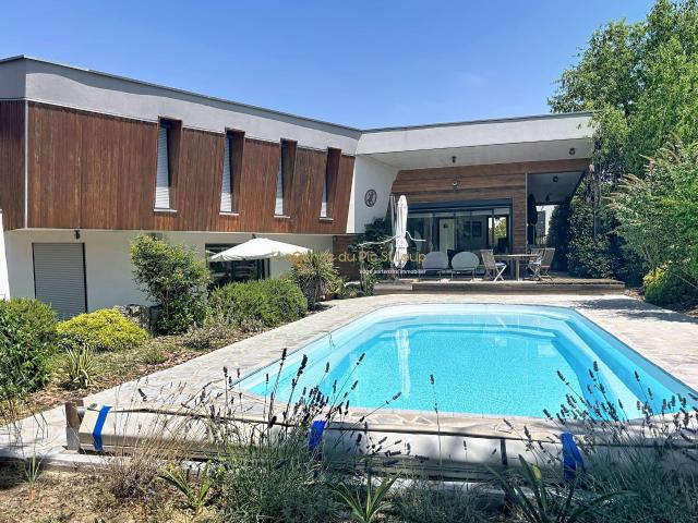 Maison 4 pièces 144 m²