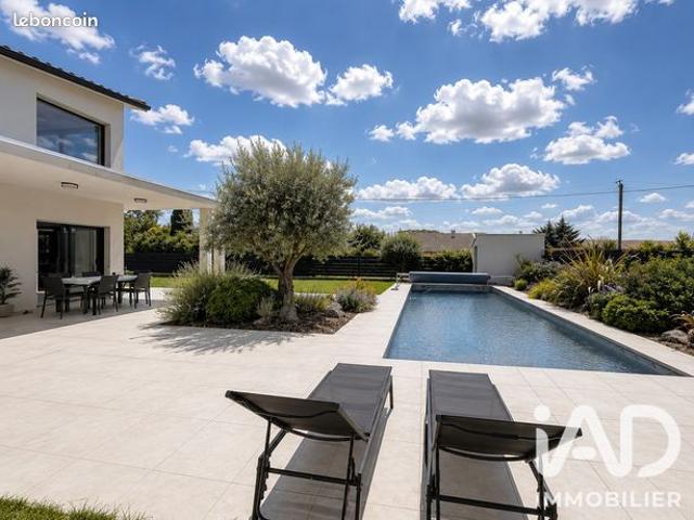 Maison 4 pièces 144 m²