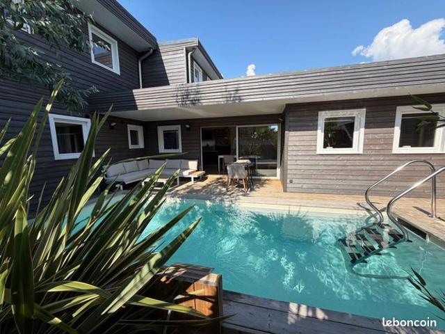 Maison 4 pièces 144 m²