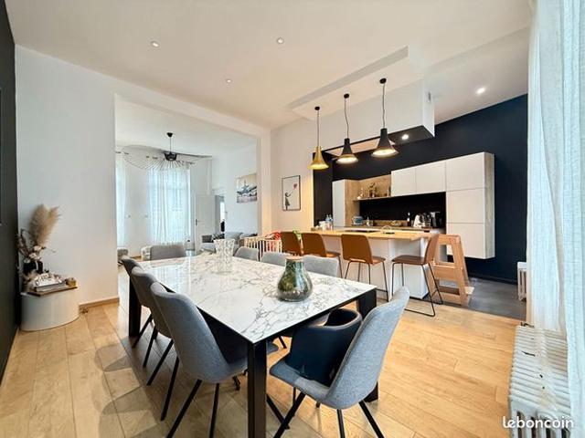 Maison 4 pièces 145 m²