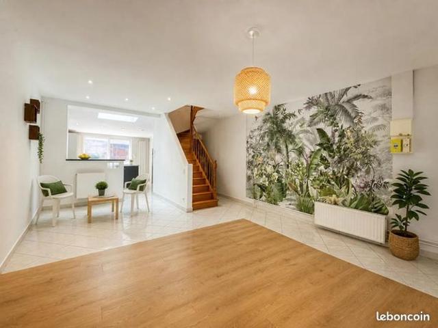 Maison 4 pièces 145 m²