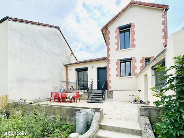 Maison 4 pièces 145 m²