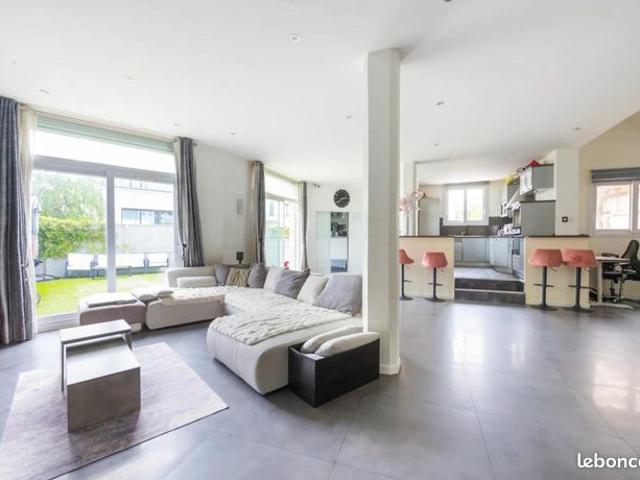 Maison 4 pièces 145 m²