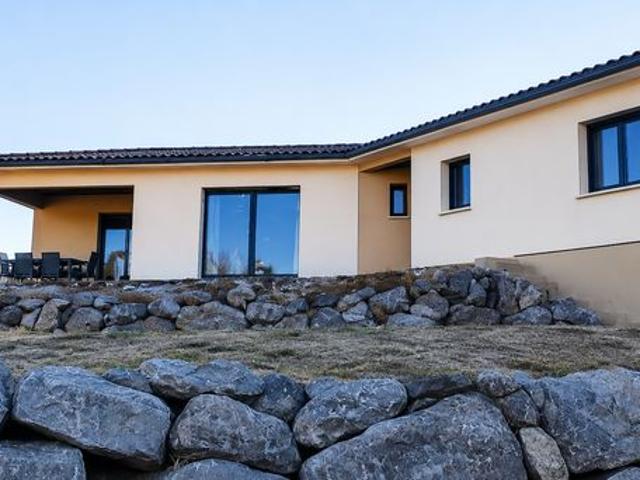 Maison 4 pièces 145 m²