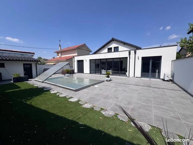 Maison 4 pièces 145 m²