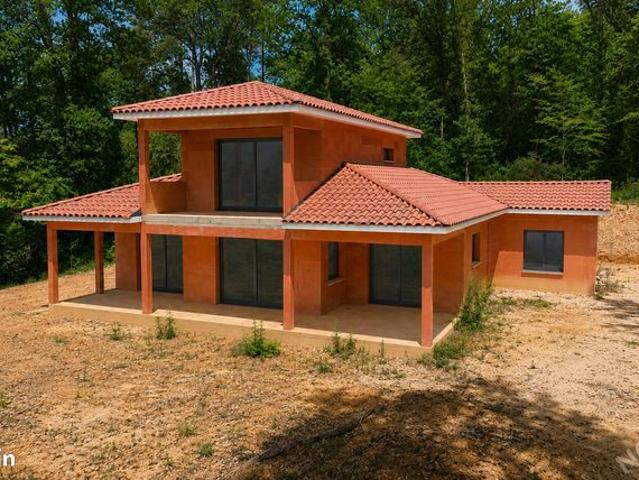 Maison 4 pièces 145 m²