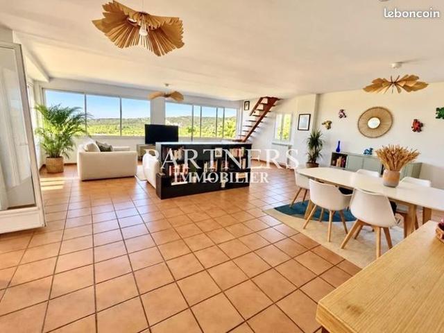 Maison 4 pièces 145 m²